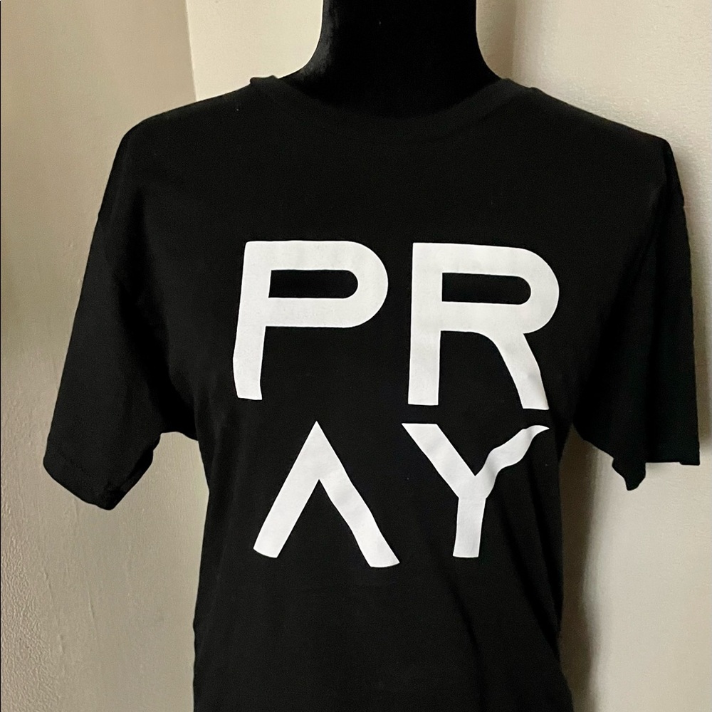 PRAY T Shirt/Dress Sz M New!!